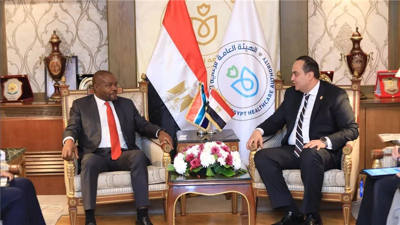 بعد انضمام مصر لمجموعة البريكس.. رئيس الرعاية الصحية يبحث مع سفير جنوب أفريقيا فرص التعاون في مجالات السياحة العلاجية