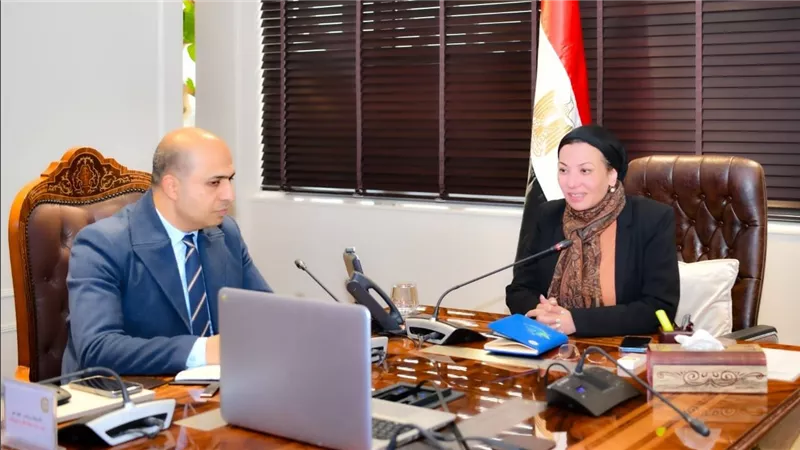 وزيرة البيئة تبحث مع شركة بيئة الإماراتية لإعادة التدوير والاستدامة فرص التعاون الواعدة في الاستثمار بالمخلفات 
