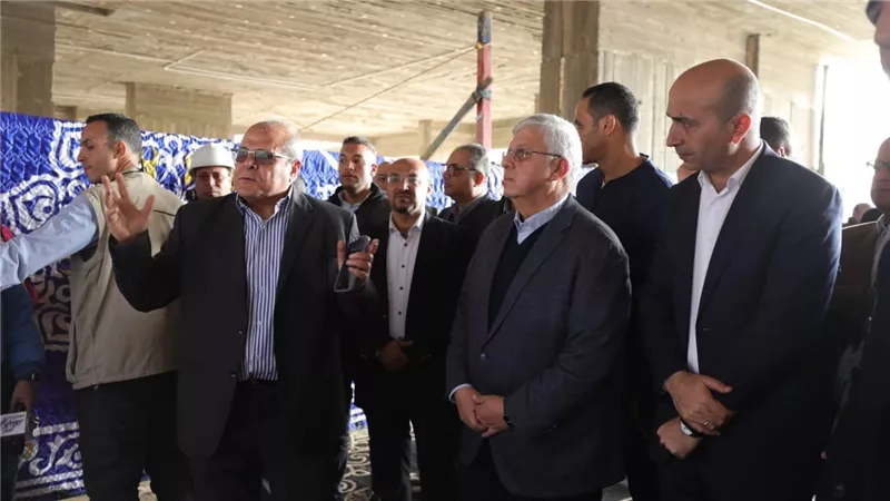 وزير التعليم العالي يتفقد عددًا من المشروعات الجديدة بجامعة دمنهور بتكلفة مليار ونصف المليار جنيه