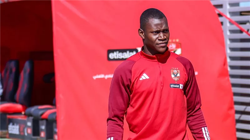 ضربة جديدة لـ الأهلي.. ديانج يجري عملية جراحية ويغيب عن الملاعب 5 أسابيع