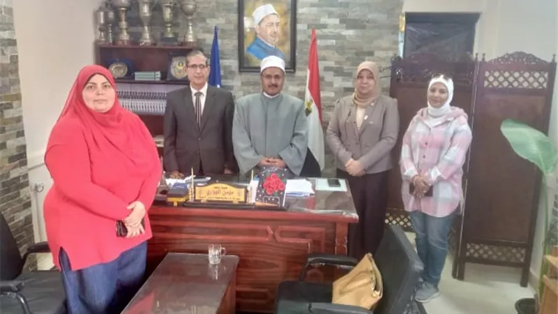 أزهر السويس يستقبل موفد قطاع المعاهد لمتابعة مرحلة رياض الأطفال
