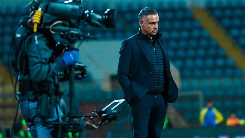 بعد تعادل أمام الإسماعيلي.. أول قرار من جوميز مع للاعبي الزمالك