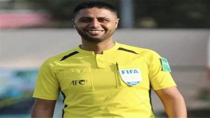 بجوار والدته وزوجته وأطفاله.. استشهاد الحكم الفلسطيني محمد خطاب بعد قصف منزله