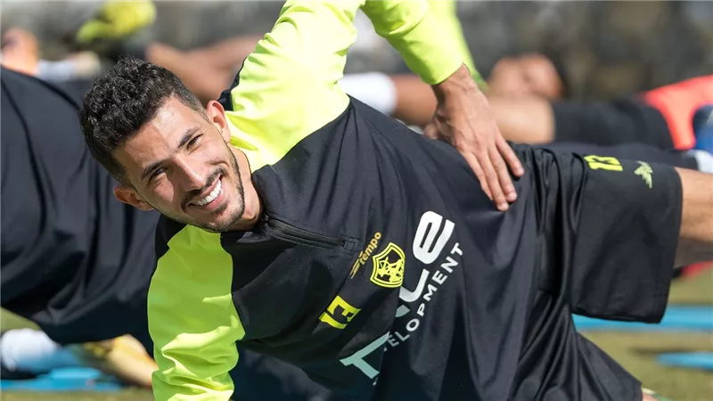 قبل مواجهة أبوسليم.. تحرك من جوميز لحل أزمة الظهير الأيسر في الزمالك