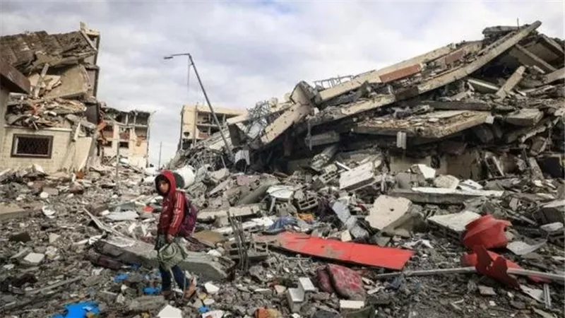 الصحة العالمية: نحتاج 12 عاما لتنظيف غزة من ملوثات الحرب