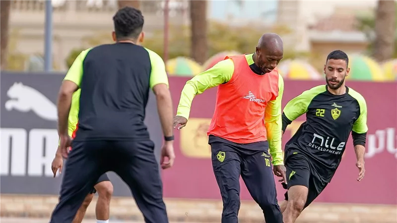 الظهور الأول لـ حمدي.. جوميز يعلن قائمة الزمالك لمواجهة أبو سليم