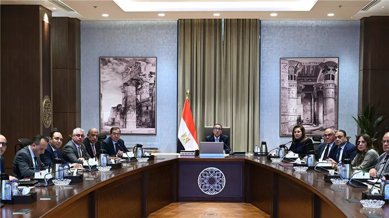 الحكومة تدرس مقترحا لشركة إيطالية لإنشاء مجمع صناعي متكامل لمنتجات الحديد والصلب المتطورة باستثمارات 4 مليارات دولار