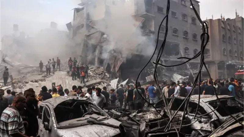 صحة غزة: الاحتلال قتل 364 كادرا صحيا واعتقل 269 وأخرج 32 مستشفى عن الخدمة