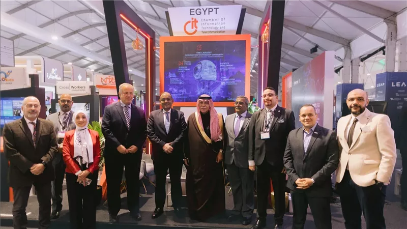 وزير التجارة والصناعة يشارك بفعاليات النسخة الثالثة من معرض ومؤتمر 