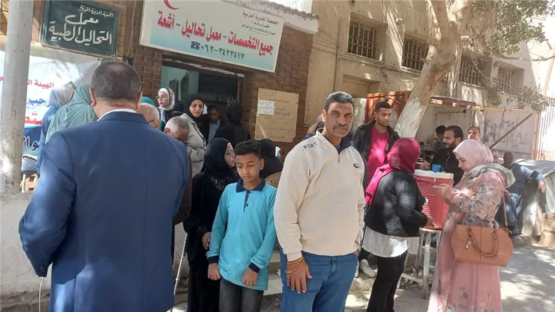 الجمعية العزمية الخيرية بالسويس إستضافت قافلة طيبة مجانية لتعليم الكبار