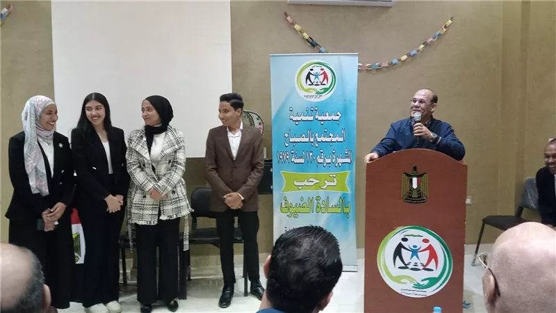 خشانة يلتقي شباب وطلائع برلمان جمعية تنمية المجتمع بالصباح