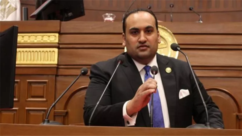 النائب محمد الرشيدي: الإفراج الفوري عن البضائع من الموانئ سينتج عنه انتعاشة اقتصادية كبيرة في الأسواق