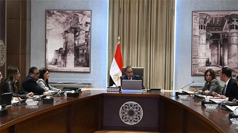 رئيس الوزراء يتابع جهود دعم تنفيذ وثيقة سياسة ملكية الدولة