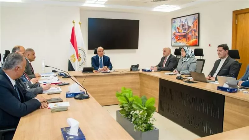 سويلم يتابع موقف أعمال تأهيل الترع خاصة ضمن مراكز مبادرة 