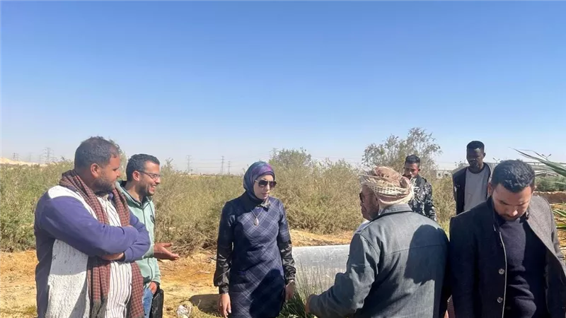 رئيس جهاز السويس الجديدة تشهد أعمال الربط لخط مياه ٩٠٠ مم