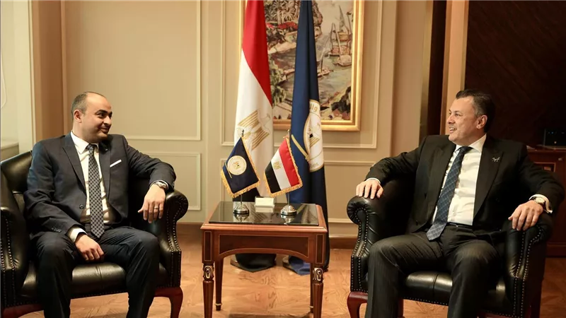  وزير السياحة والآثار يستقبل الأمين العام للمجلس الأعلى للآثار 