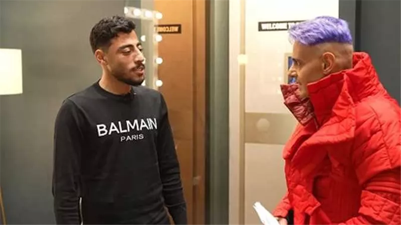 فرعون الجزيرة وسفاح الغرام.. هكذا سخر رامز جلال من أكرم توفيق والشحات