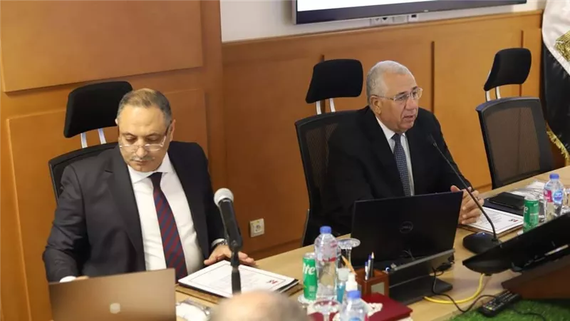 المركز الوطني لتخطيط استخدامات أراضي الدولة يعقد جلسة لمجلس الإدارة 