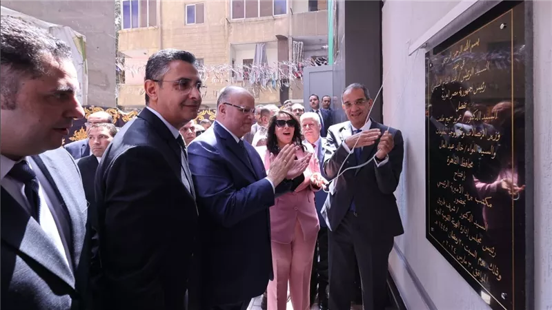  وزير الاتصالات يفتتح مبنى بريد الأميرية الجديد ومكتب بريد المقطم بعد تطويره 