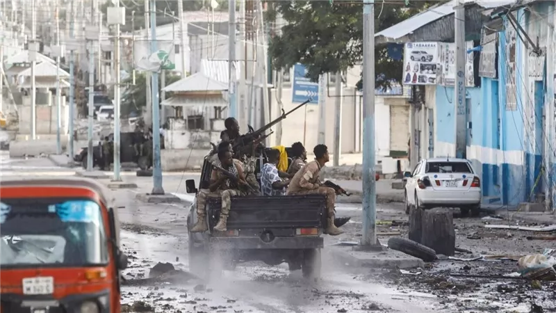 مصر تدين هجوما إرهابيا استهدف فندقا فى العاصمة الصومالية مقديشو