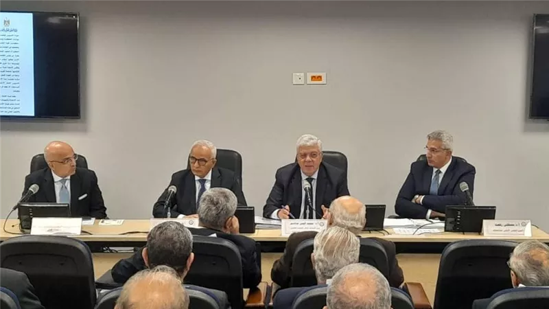 وزير التعليم العالي يرأس اجتماع المجلس الأعلى للجامعات بجامعة عين شمس