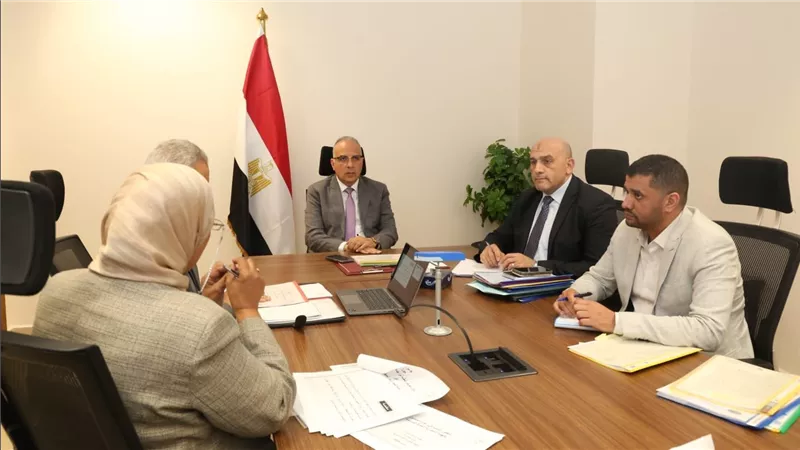 سويلم يتابع أعمال وأنشطة الهيئة المصرية العامة للمساحة