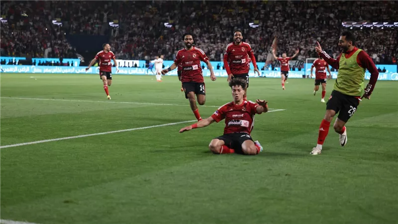 كأنه في التالتة يمين.. عبد الله: إمام عاشور كان بيشجع الزمالك ضد فيوتشر
