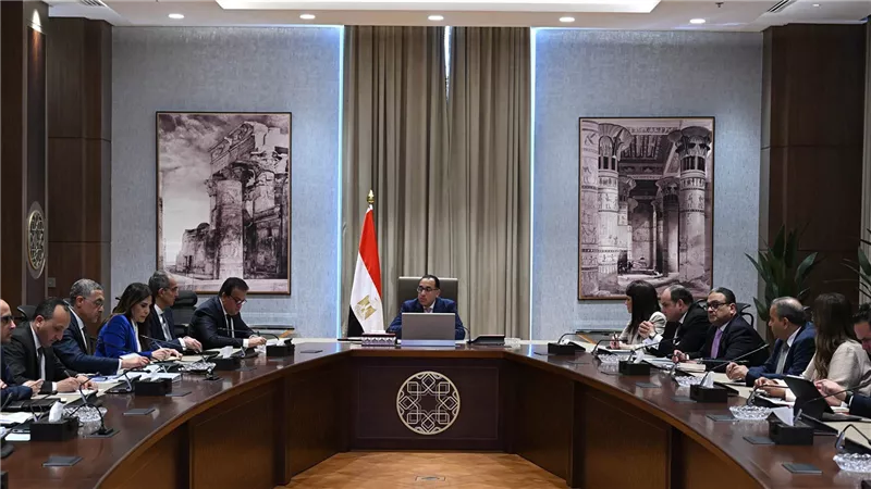 رئيس الوزراء يتابع خطة جذب الاستثمارات الأوروبية إلى مصر وترتيبات مؤتمر الاستثمار المصري-الأوروبي المُشترك 