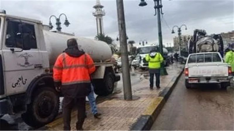 طوارئ بغرف عمليات المرور تحسبا لسقوط أمطار على الطرق السريعة