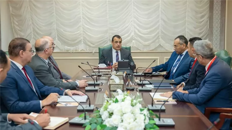  وزير الدولة للإنتاج الحربى يبحث مجالات التعاون المشترك مع شركة تاليس العالمية