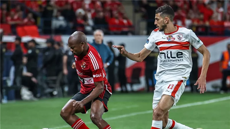 بالأسماء.. تعرف على معلقي مباراة القمة بين الأهلي والزمالك في الدوري