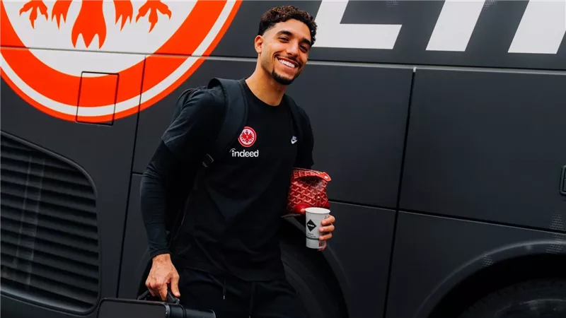 الدوري الألماني.. عمر مرموش يقود تشكيل فرانكفورت أمام شتوتجارت