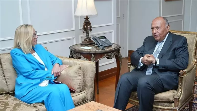 وزير الخارجية يستقبل كبيرة منسقي الأمم المتحدة للشئون الإنسانية وإعادة الإعمار في غزة