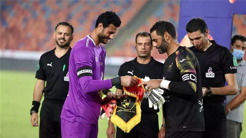 محمد الشناوي رقم 1 في مصر.. عبد المنصف: شوبير الأحق بحراسة المنتخب