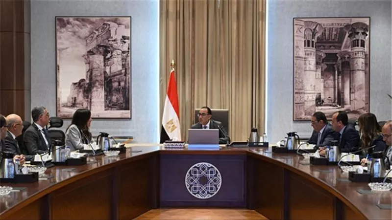 رئيس الوزراء: الدولة حريصة على إتاحة الدعم للمُصنعين والمصدرين