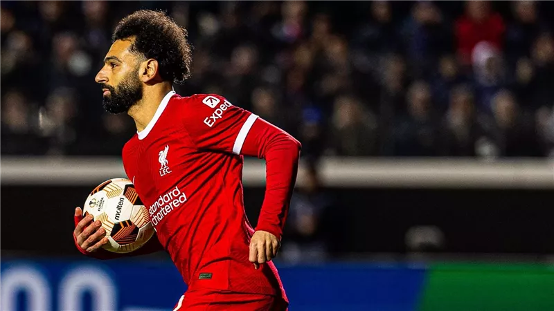 طريق الريمونتادا.. ليفربول يتقدم بهدف صلاح فى شوط الأول ضد أتالانتا