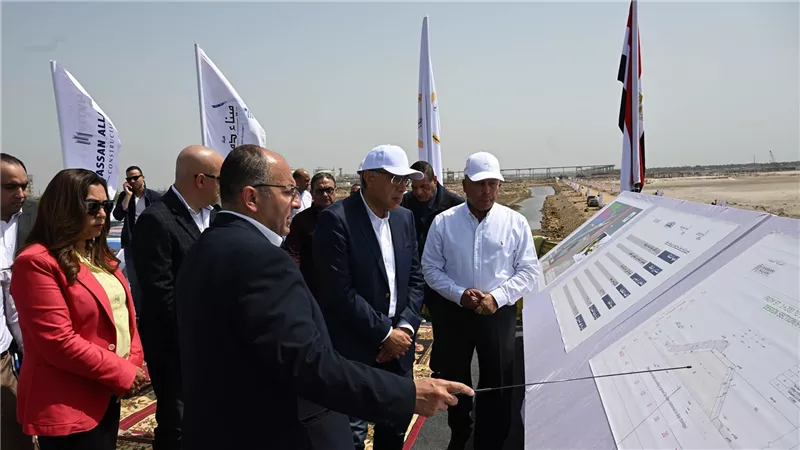 رئيس الوزراء يتابع جهود تنفيذ التوجيهات الرئاسية بتعظيم معدلات الصادرات المصرية إلى الخارج