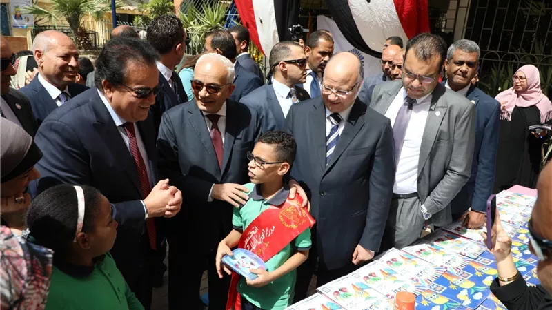 وزير التربية والتعليم يشهد فعاليات مبادرة 
