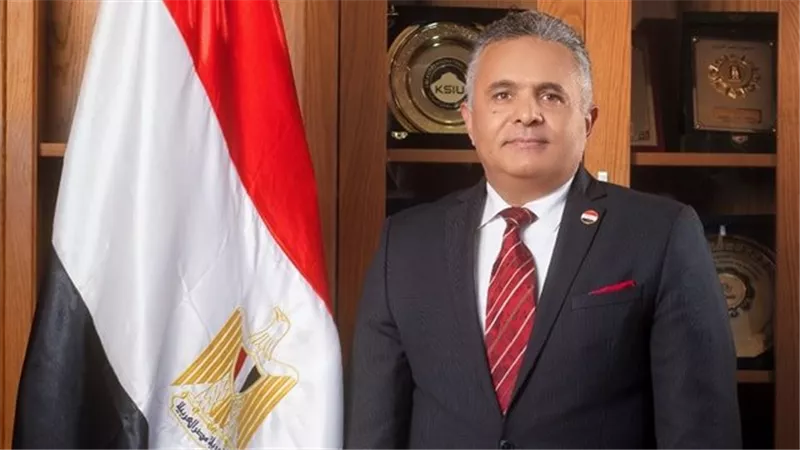 ننشر أسماء 43 أستاذاً من جامعة السويس إنضموالقوائم المحكمين لفحص الإنتاج العلمي