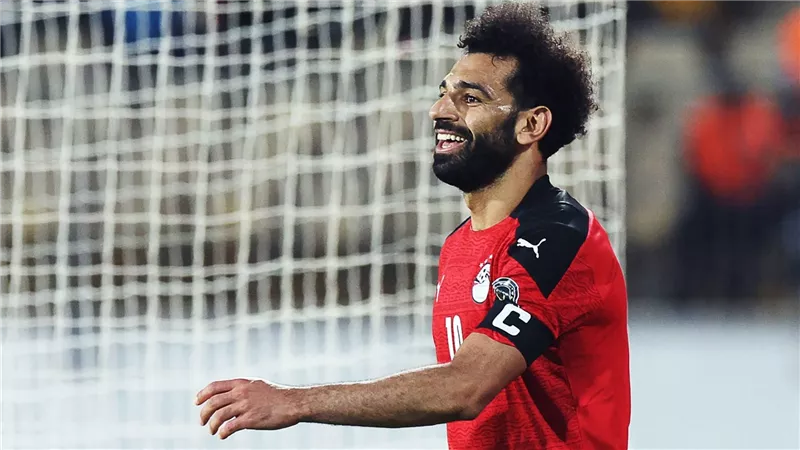 خماسي مصري.. قائمة أعظم 50 لاعب في تاريخ أفريقيا صلاح الثامن