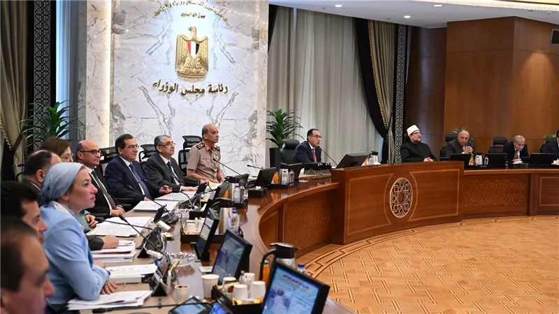 الحكومة تصدر 7 قرارات جديدة 