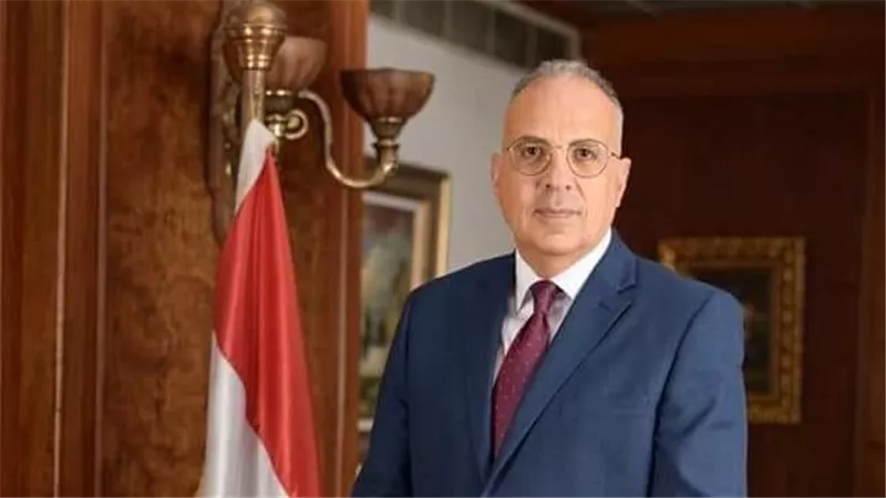  الدكتور سويلم يؤكد على ضرورة إلتزام المزارعين بزارعة الأرز فقط فى المناطق المقررة