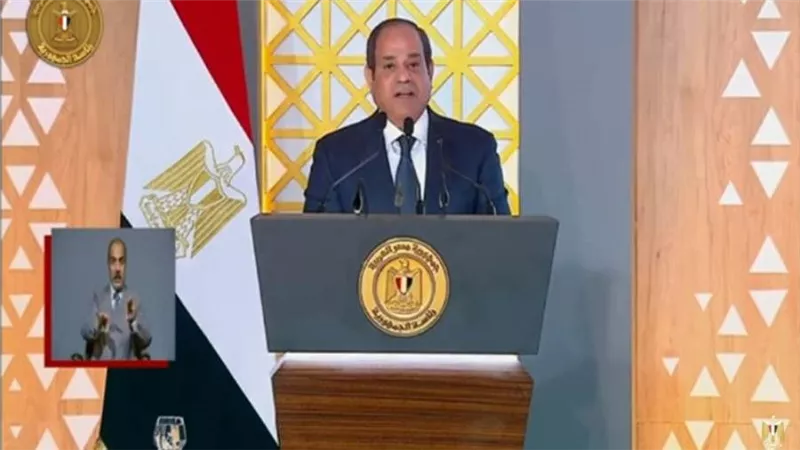 نص كلمة الرئيس السيسى بمناسبة الاحتفال بعيد العمال