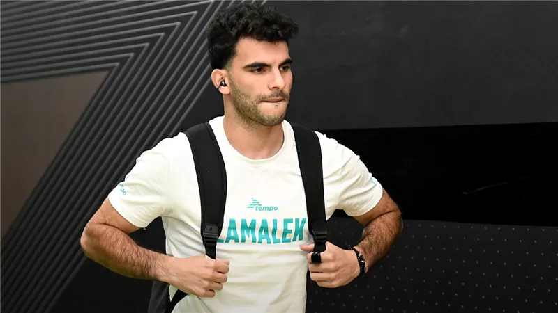 زيزو على الدكة.. مفاجآت بالجملة بتشكيل الزمالك لمواجهة سموحة في الدوري