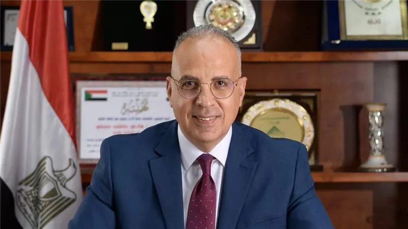 سويلم يتابع موقف المشروعات المائية وتدبير الأراضي لتنفيذ مشروعات بمبادرة 