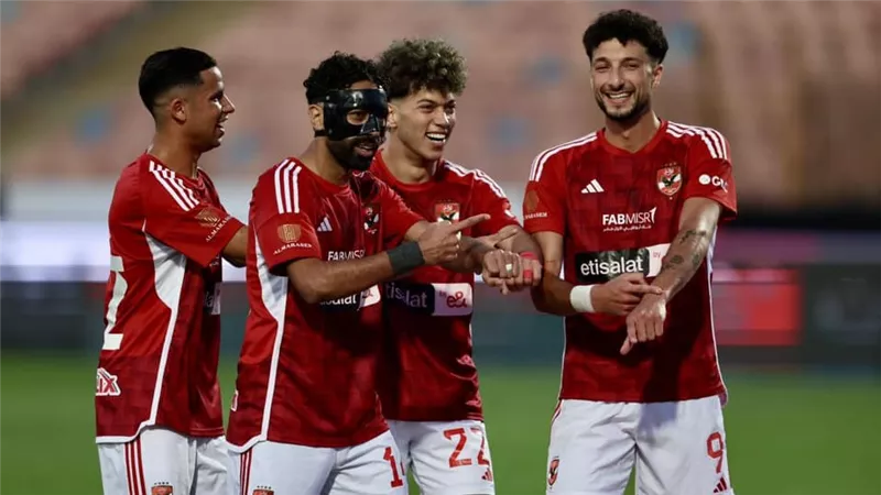 بثلاثية ممتعة.. الأهلي يتقدم على الاتحاد السكندري في الشوط الأول