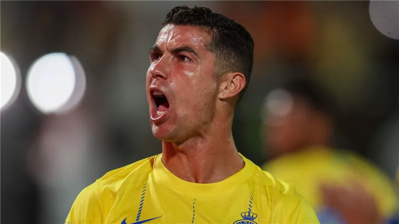 مفاجأة لجماهير النصر.. كريستيانو رونالدو قد يمدد عقده حتى 2026