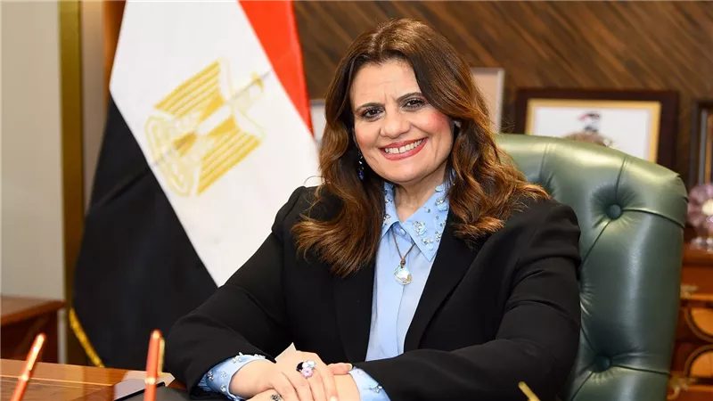 وزيرة الهجرة توضح آخر مستجدات مبادرة السيارات