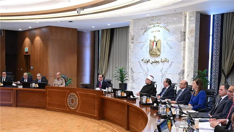 الحكومة توافق على إصدار 7 قرارات جديدة 
