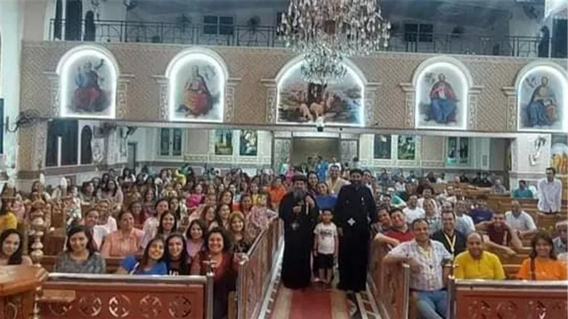  تعرف على نشاط أسقف السويس بالمحافظة